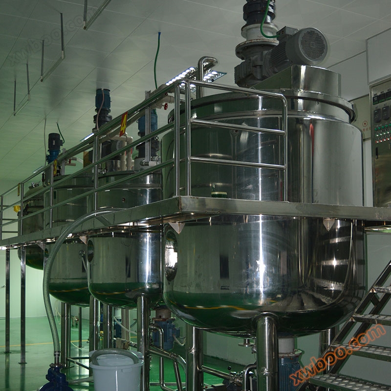 Doppelte Rührerreaktionstöpfe