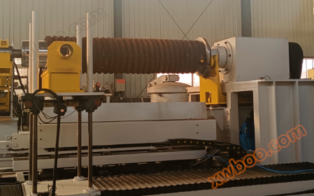 Automatic pipe winding machine
