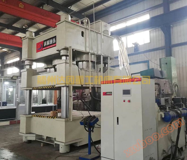 5000 ton servosysteem hydraulische machine